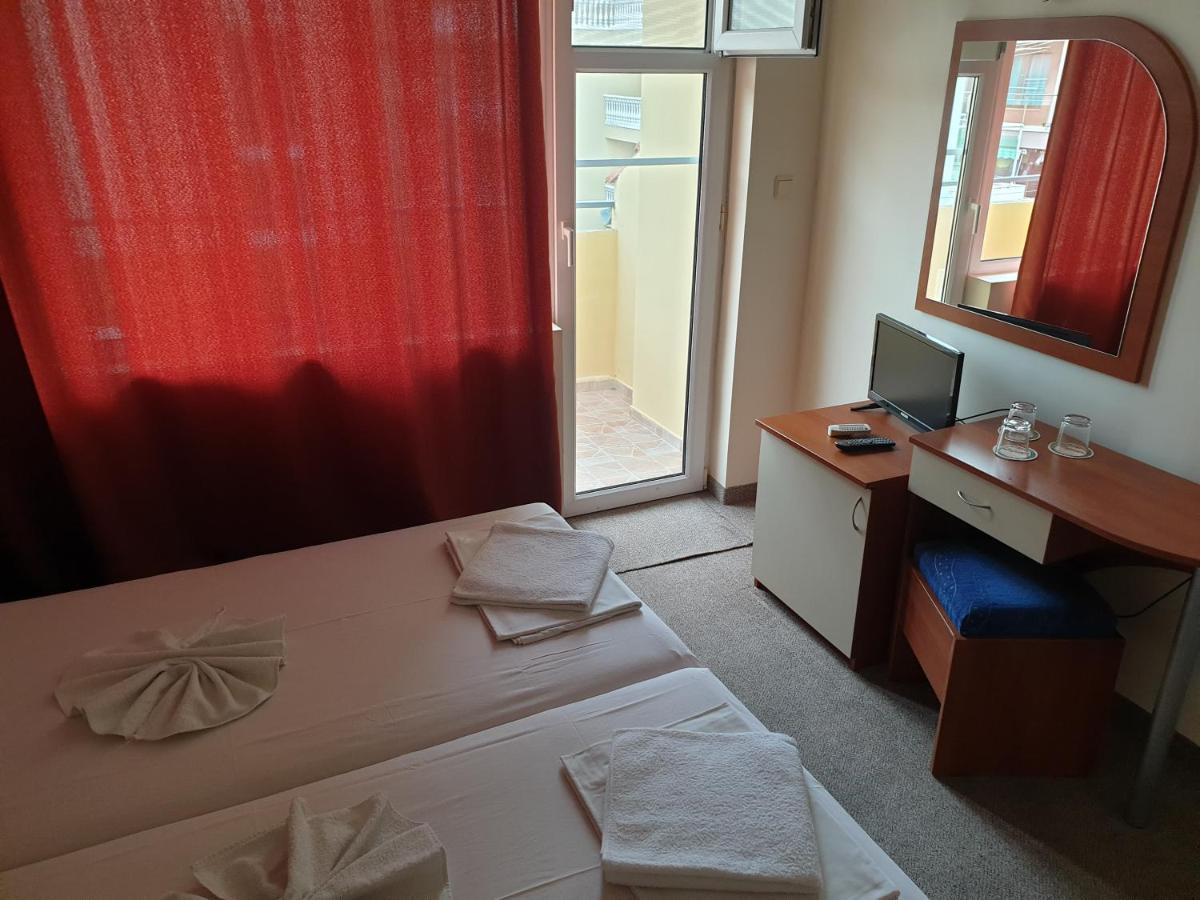 Family Hotel Diana Pomorie Exterior photo
